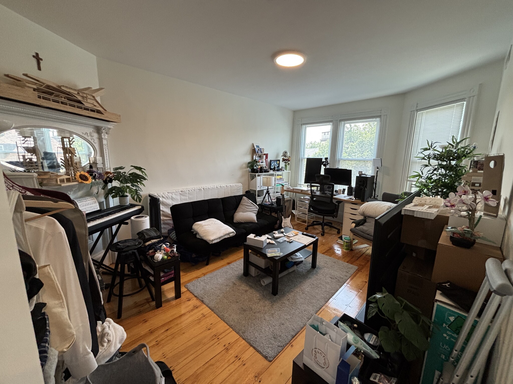 3 bed, 1 bath apartment for rent at 1427 Cambridge St Unit 6, Inman Square