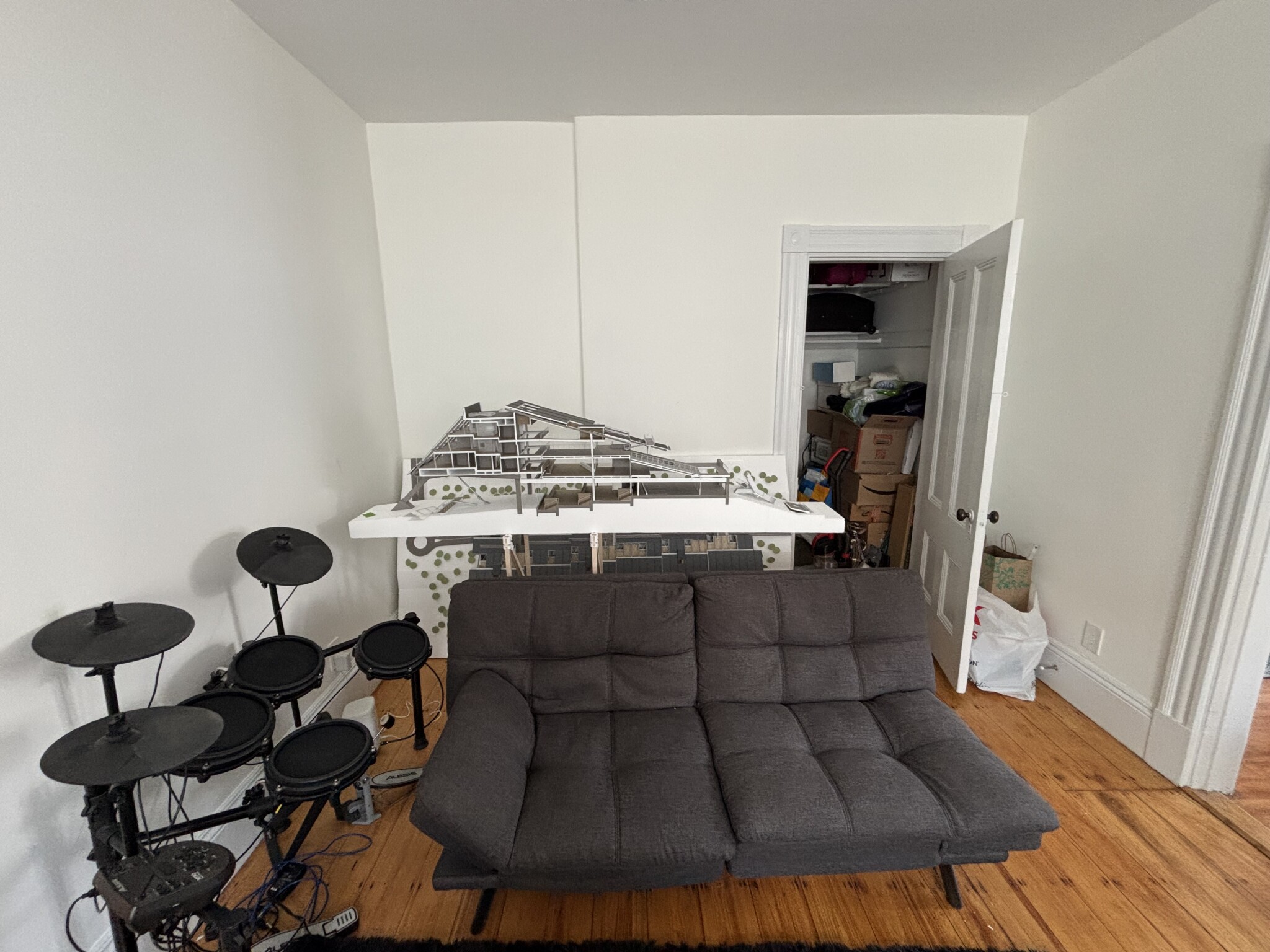 3 bed, 1 bath apartment for rent at 1427 Cambridge St Unit 6A, Inman Square — photo 12 of 17