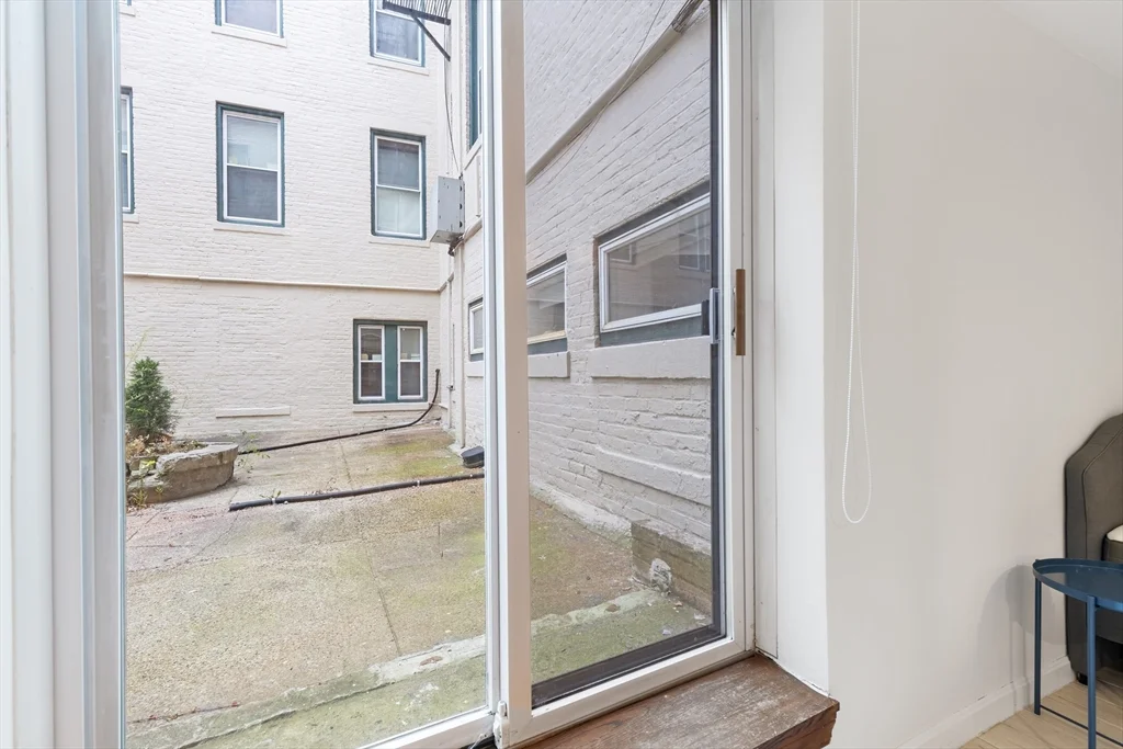 1 bed, 1 bath apartment for rent at 1427 Commonwealth Ave Unit 102, Allston — photo 12 of 15