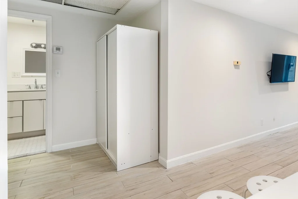 1 bed, 1 bath apartment for rent at 1427 Commonwealth Ave Unit 102, Allston — photo 9 of 15