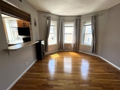1 bed, 1 bath apartment for rent at 1427 Commonwealth Ave Unit 402, Brighton