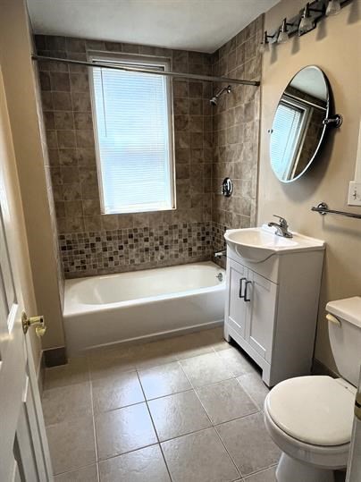 1 bed, 1 bath apartment for rent at 1427 Commonwealth Ave Unit 402, Brighton — photo 6 of 9