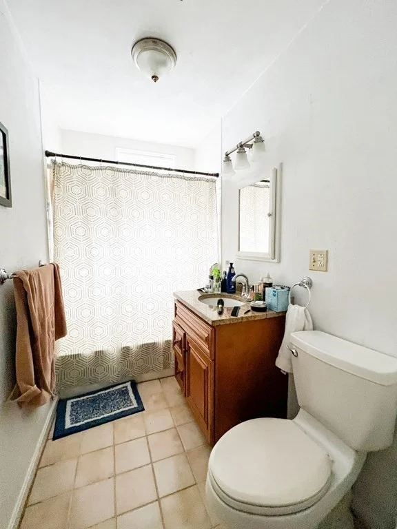 Studio bed, 1 bath apartment for rent at 1427 Commonwealth Ave Unit 504, Allston — photo 4 of 7