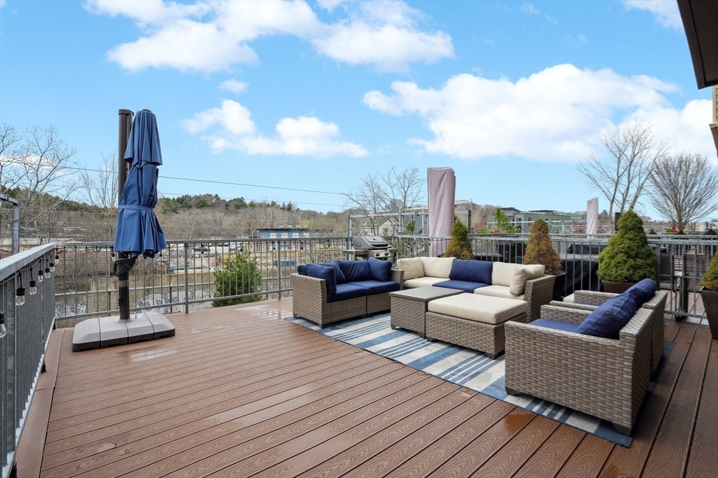 3 bed, 2 bath apartment for rent at 143-171 Hyde Park Ave Unit 159A, Boston — photo 10 of 20