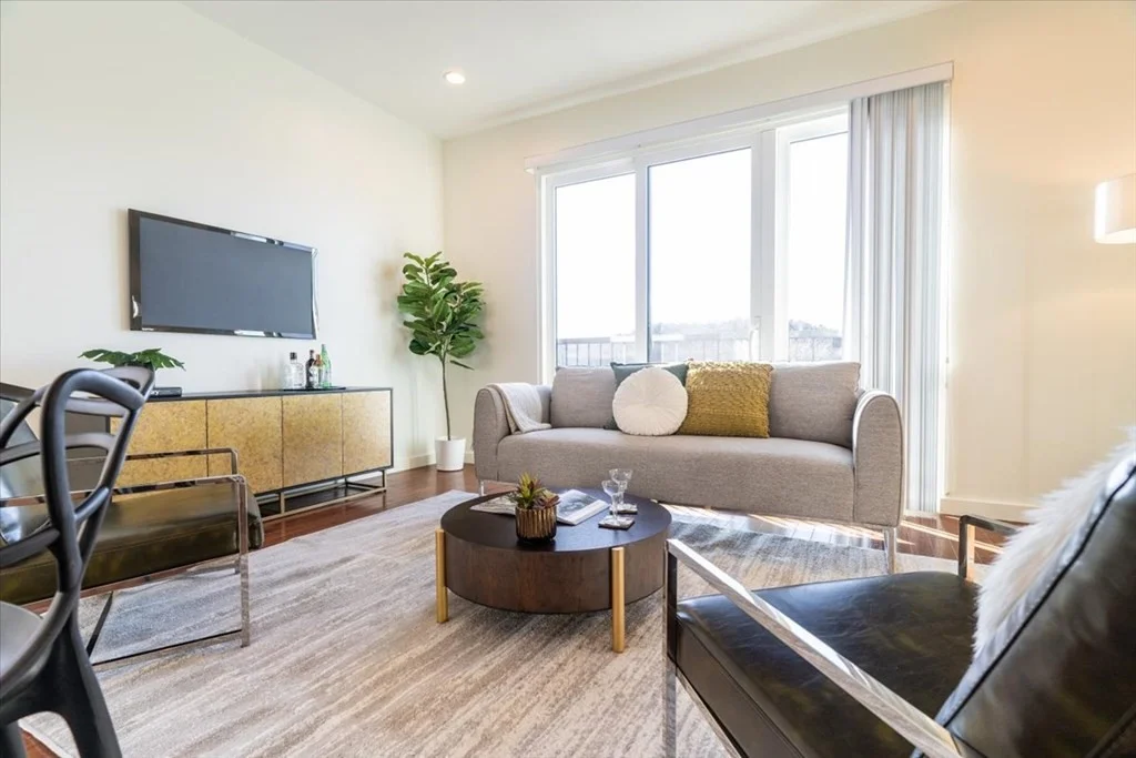 3 bed, 2 bath apartment for rent at 143-171 Hyde Park Unit 159B, Jamaica Plain — photo 24 of 35