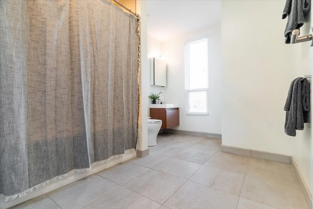 3 bed, 2 bath apartment for rent at 143-171 Hyde Park Unit 159B, Jamaica Plain — photo 29 of 35