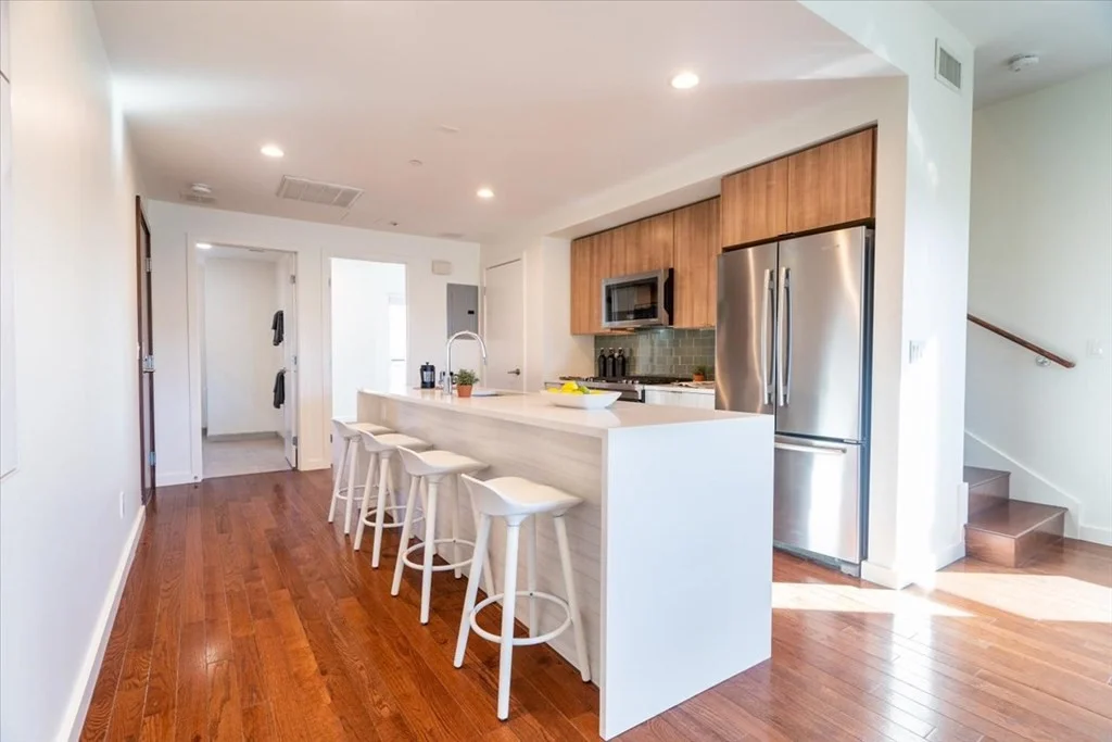 3 bed, 2 bath apartment for rent at 143-171 Hyde Park Unit 159B, Jamaica Plain — photo 23 of 35