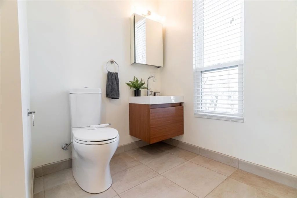 3 bed, 2 bath apartment for rent at 143-171 Hyde Park Unit 159B, Jamaica Plain — photo 27 of 35