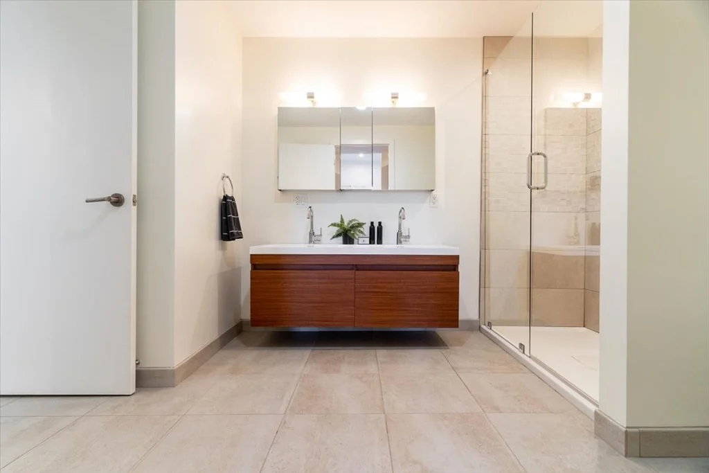 3 bed, 2 bath apartment for rent at 143-171 Hyde Park Unit 159B, Jamaica Plain — photo 14 of 35
