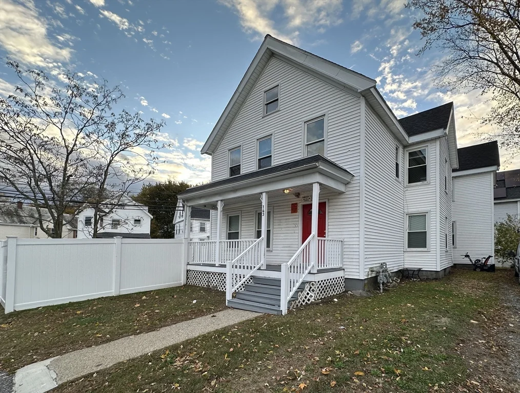3 bed, 1 bath apartment for rent at 143 Arlington St Unit 1, Framingham — photo 4 of 17
