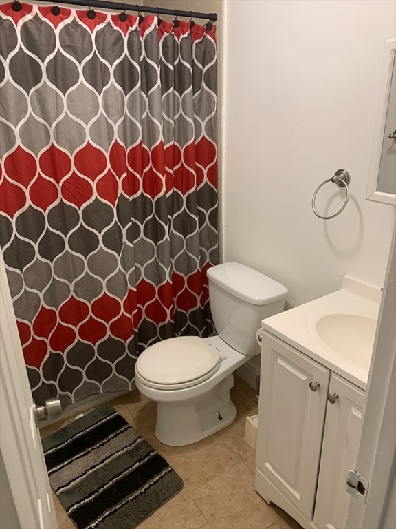 Studio bed, 1 bath apartment for rent at 143 Arlington St Unit 6, Chelsea — photo 4 of 5