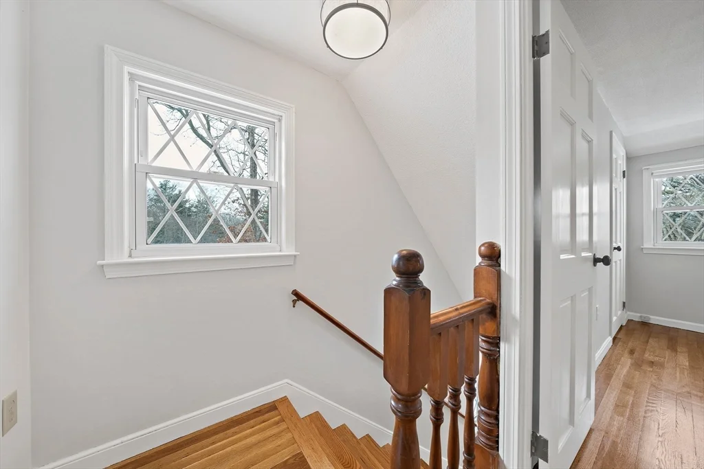 4 bed, 1 bath apartment for rent at 143 Dillingham Way, Hanover — photo 15 of 29