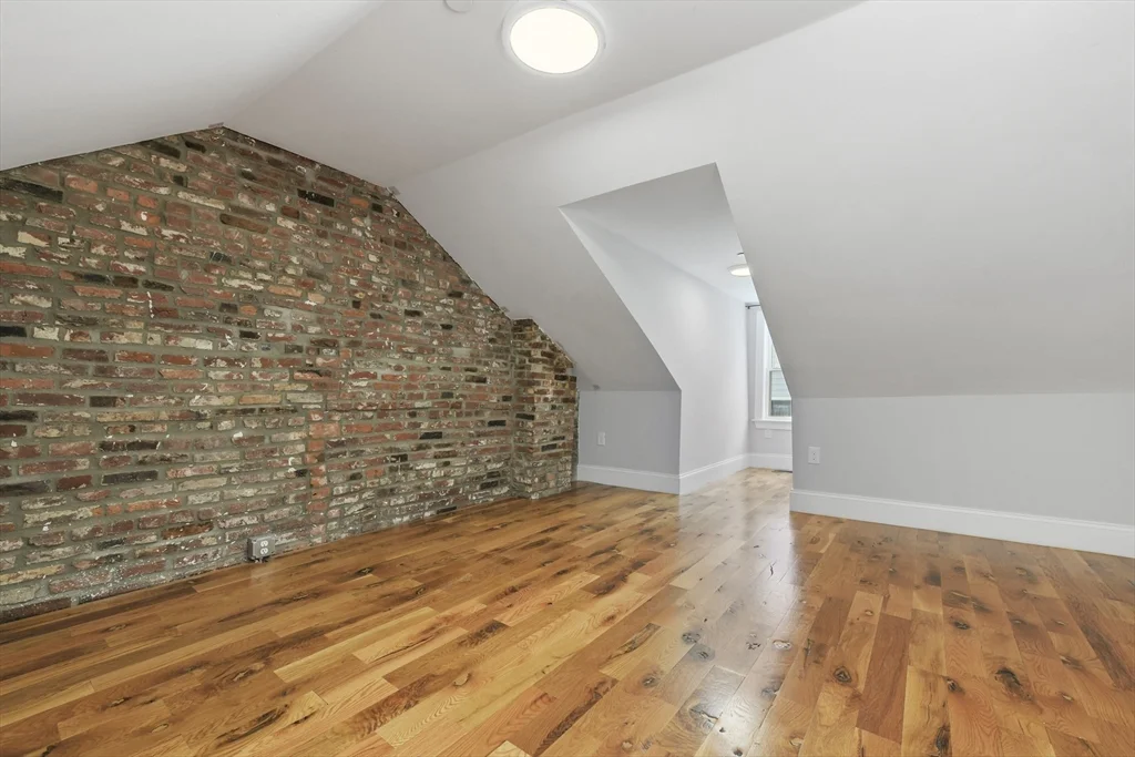 3 bed, 2 bath apartment for rent at 143 Everett St Unit 3, East Boston — photo 9 of 12