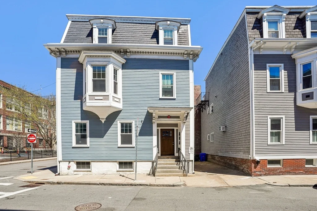 2 bed, 2 bath apartment for rent at 143 High St Unit 1, Charlestown — photo 1 of 22