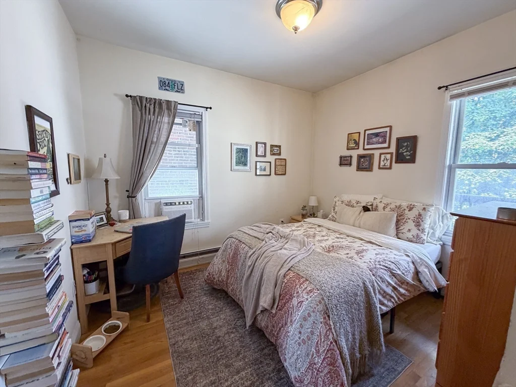 4 bed, 1 bath apartment for rent at 143 Hillside St Unit 2, Mission Hill — photo 11 of 17