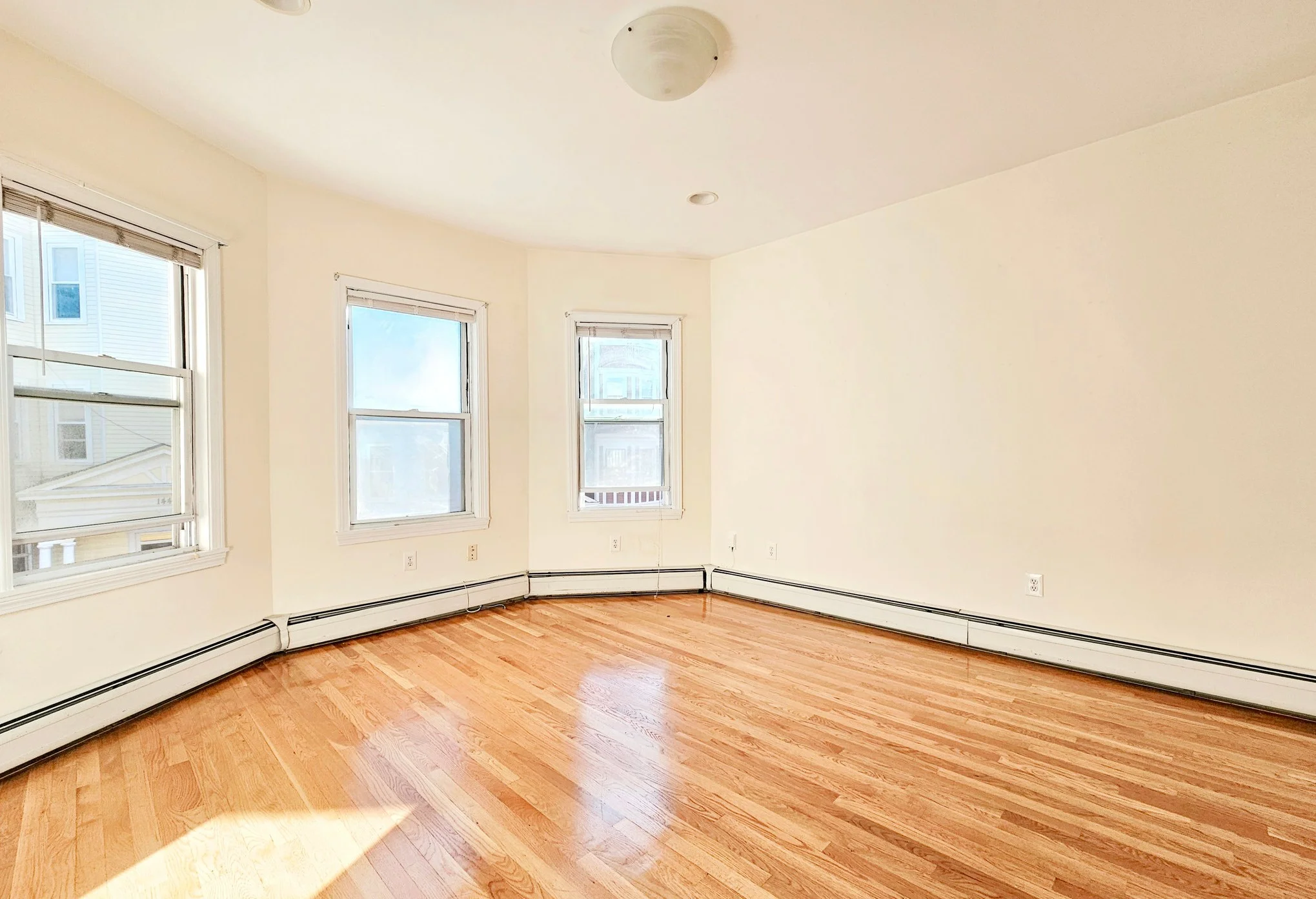 4 bed, 1 bath apartment for rent at 143 Hillside St Unit 2A, Mission Hill — photo 15 of 23