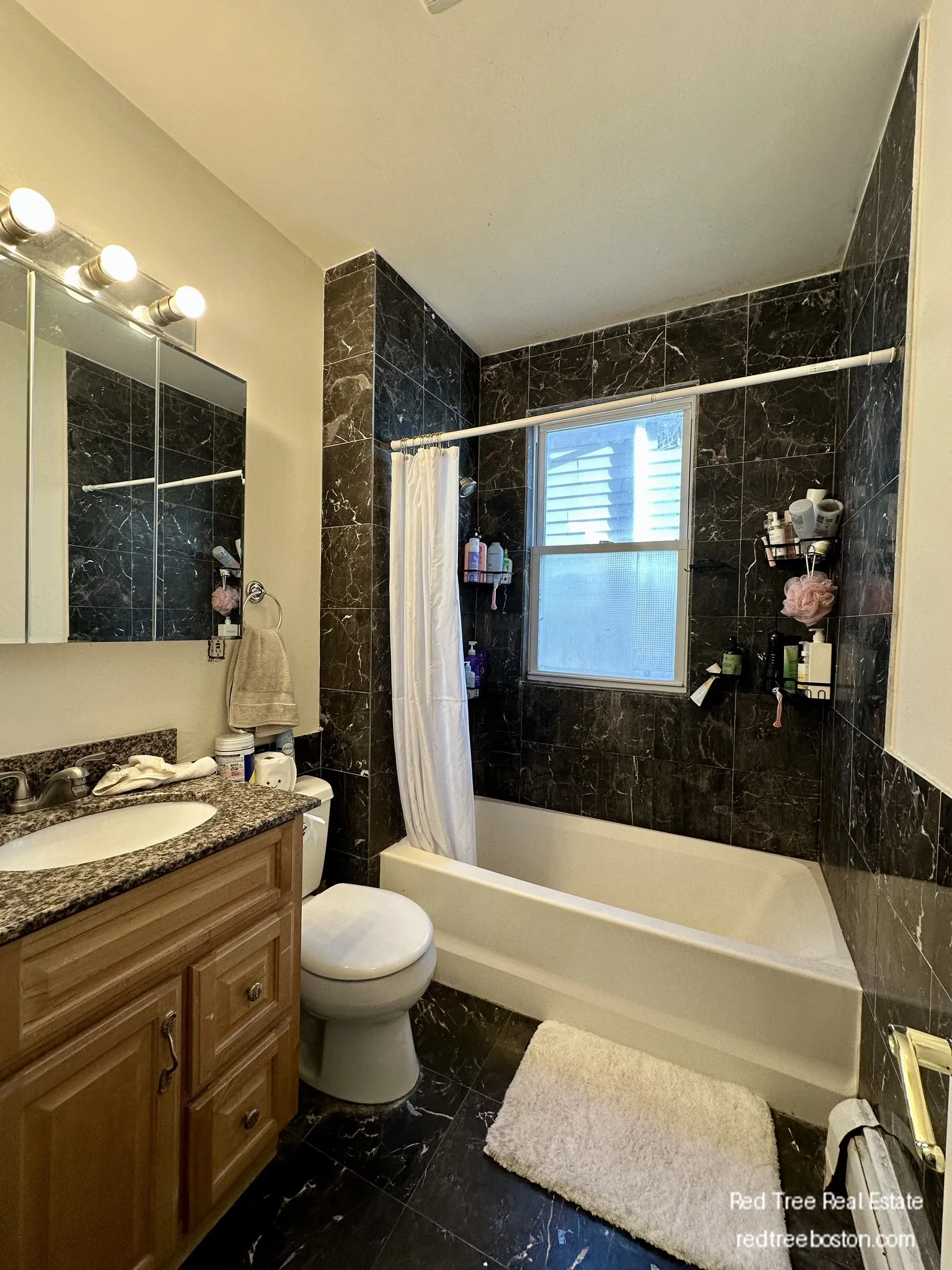 4 bed, 1 bath apartment for rent at 143 Hillside St Unit 3, Mission Hill — photo 8 of 15