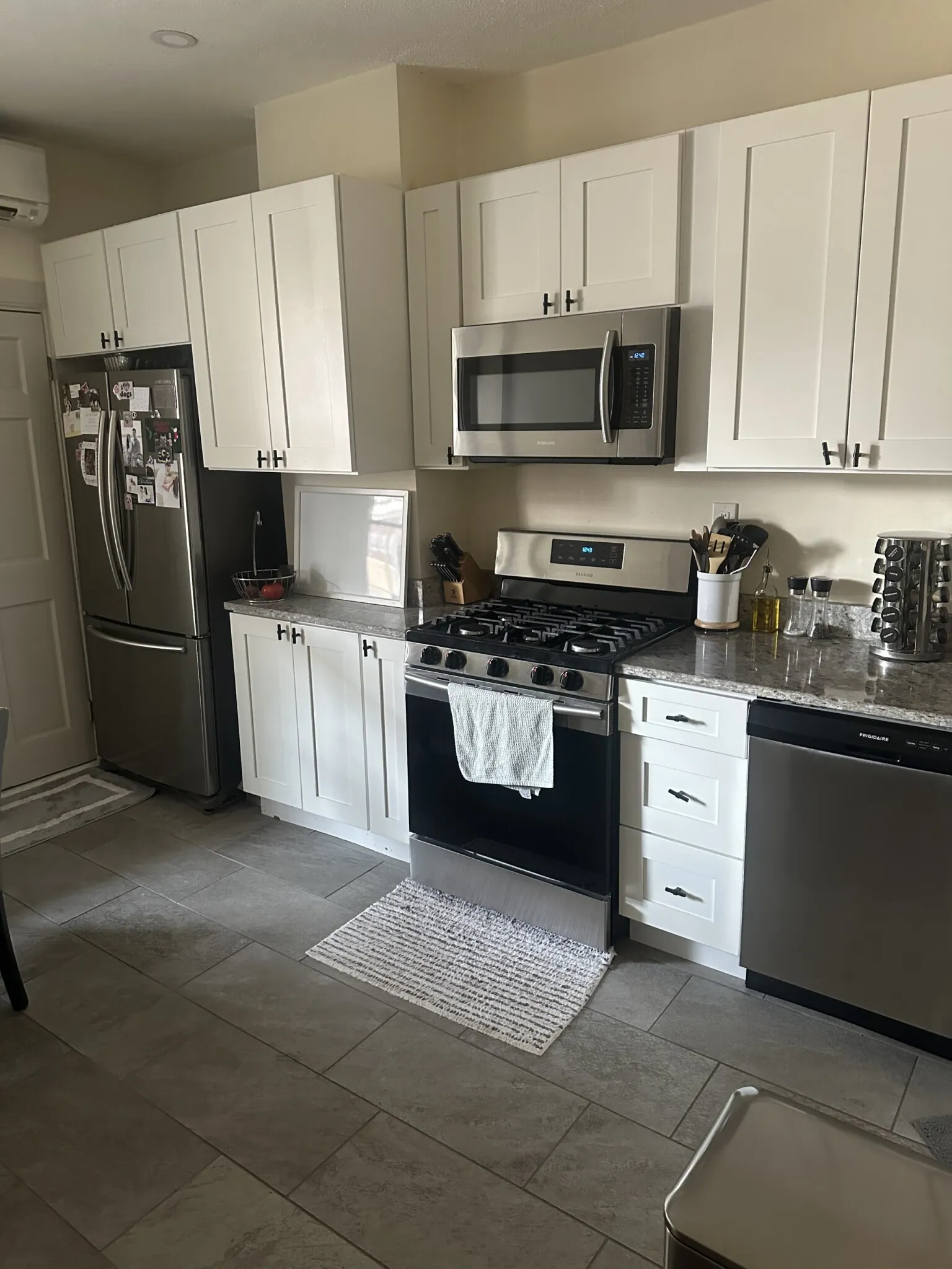 2 bed, 1 bath apartment for rent at 143 L St Unit 1, South Boston — photo 8 of 18