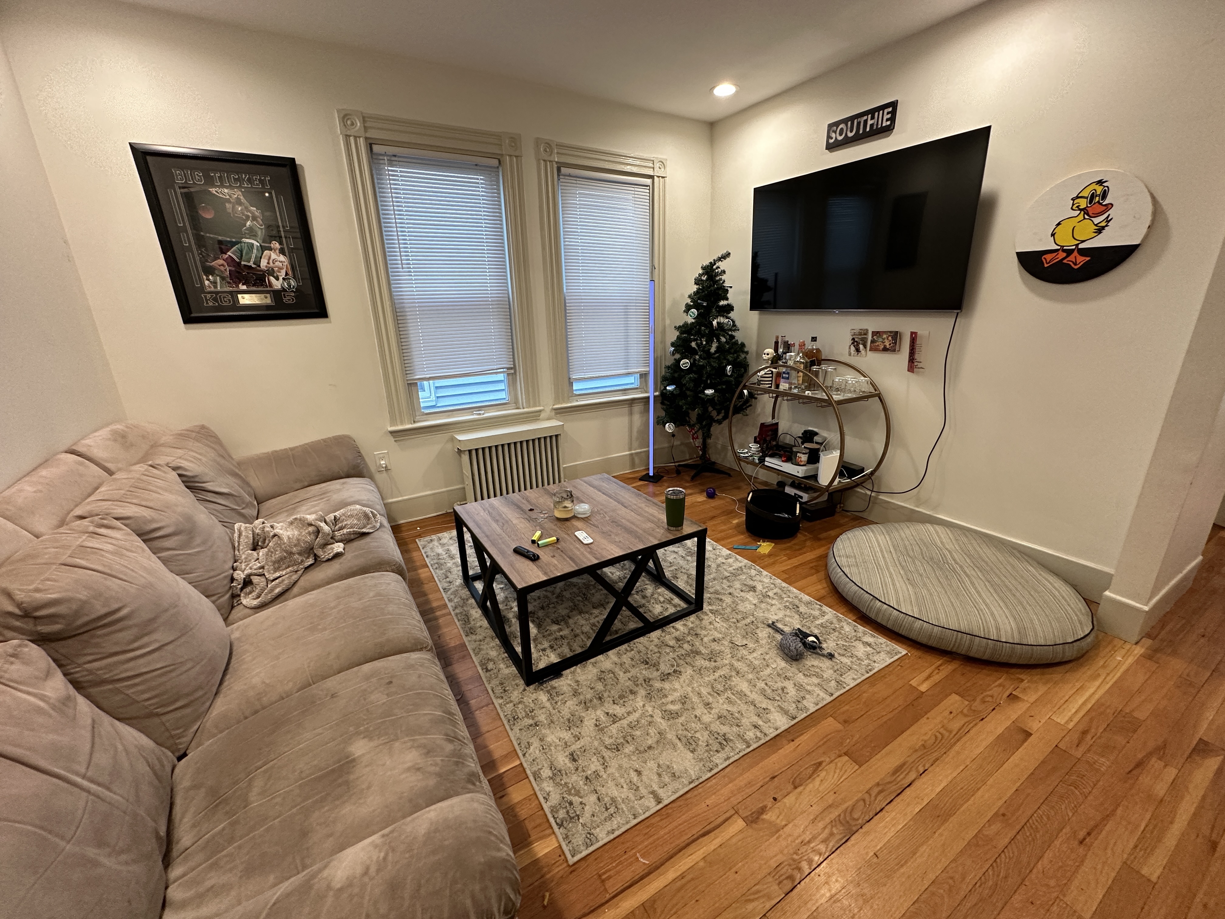 3 bed, 1 bath apartment for rent at 143 L St Unit 2-CF, South Boston