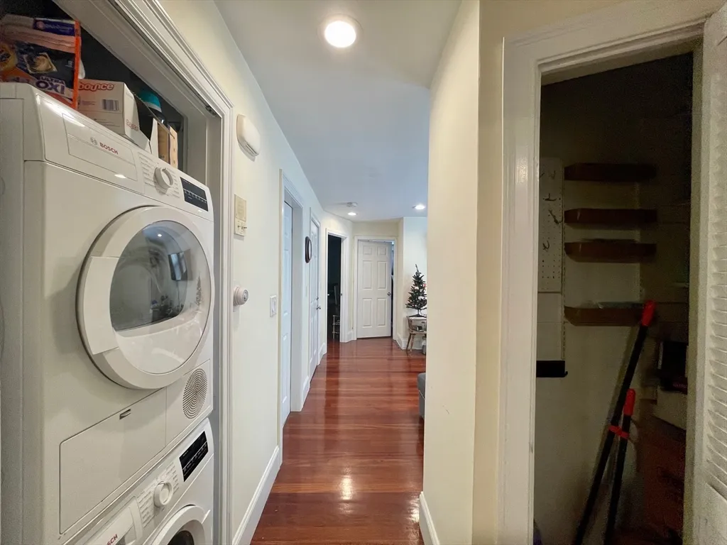 3 bed, 1 bath apartment for rent at 143 L St Unit 3, South Boston — photo 11 of 12