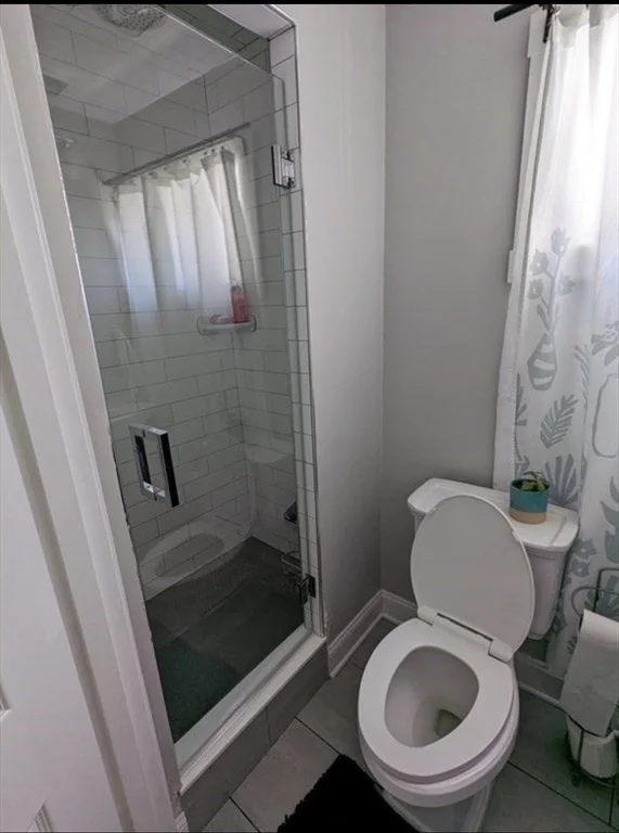 3 bed, 1 bath apartment for rent at 143 London St Unit 2, East Boston — photo 7 of 7