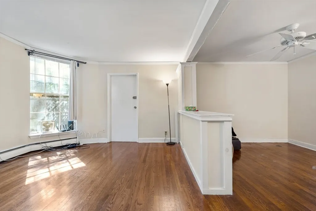 1 bed, 1 bath apartment for rent at 143 Longwood Ave Unit 1, Coolidge Corner — photo 3 of 8