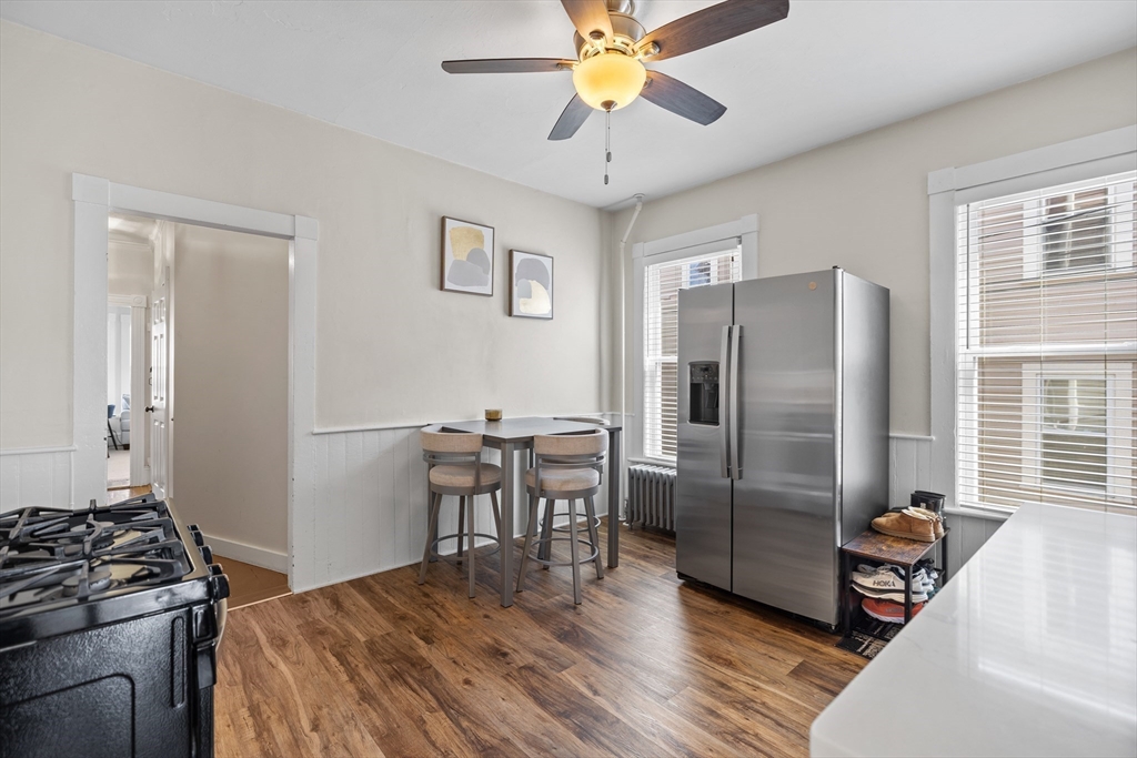 2 bed, 1 bath apartment for rent at 143 North St Unit 1, Salem — photo 5 of 14