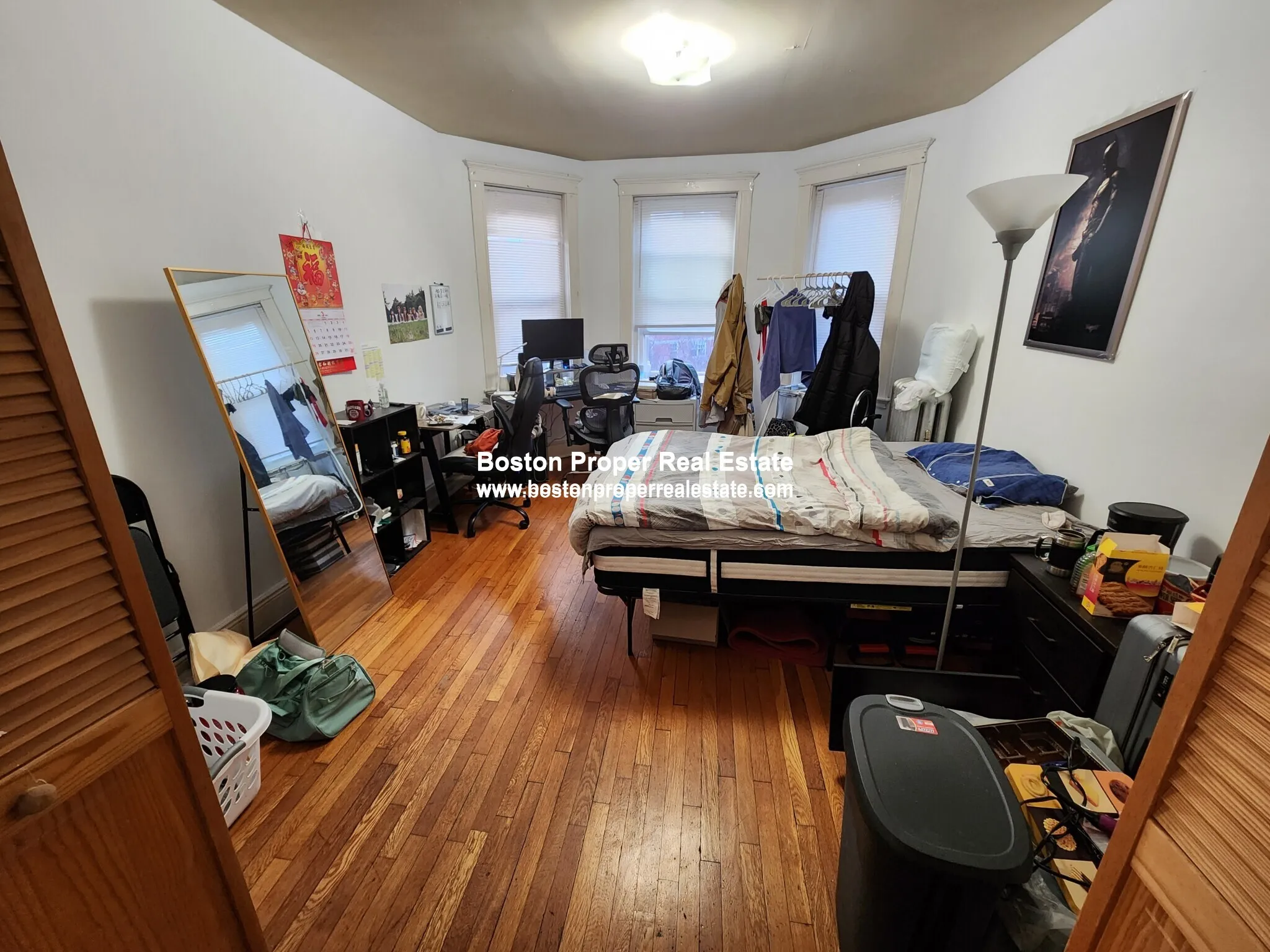 3 bed, 1 bath apartment for rent at 143 Park Dr Unit 16, Fenway