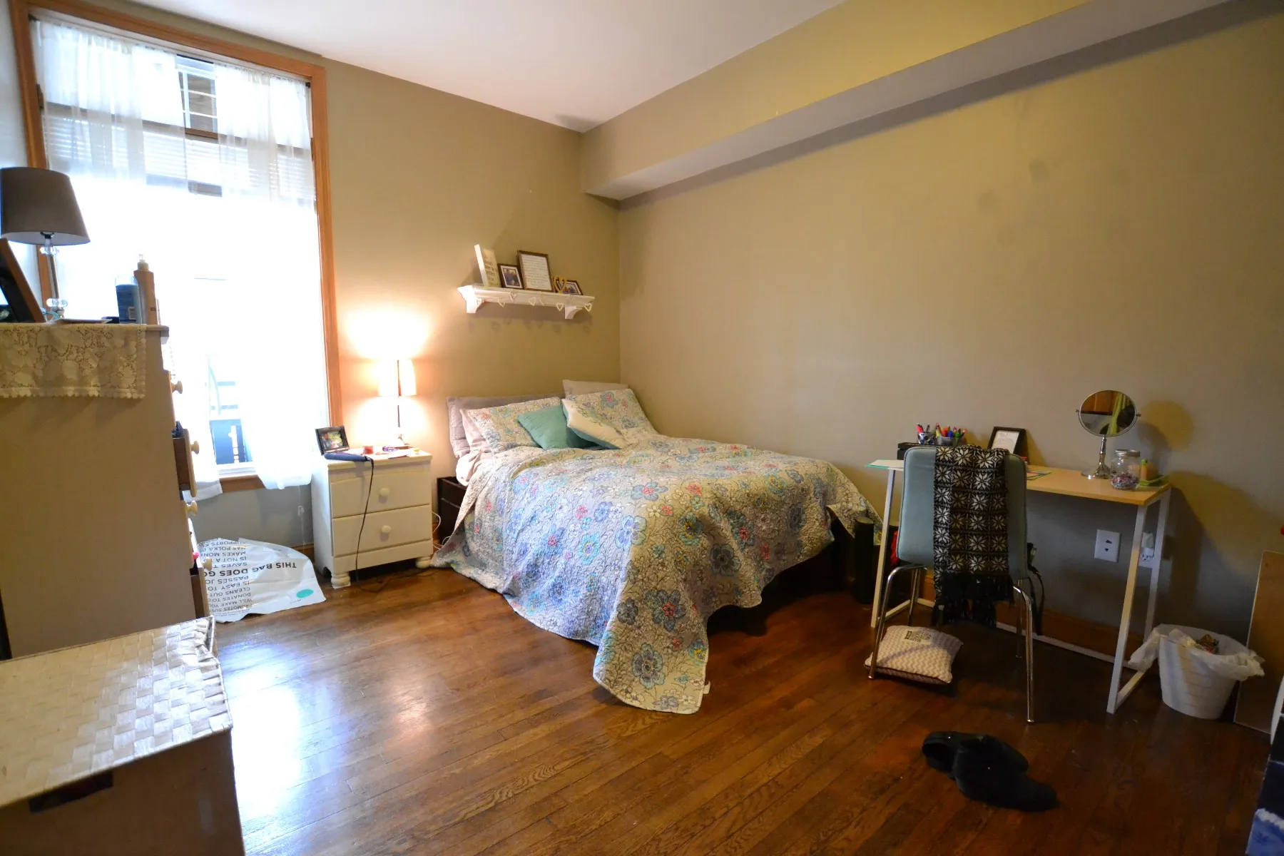 3 bed, 2 bath apartment for rent at 143 Sutherland Rd Unit 1, Brighton — photo 8 of 12
