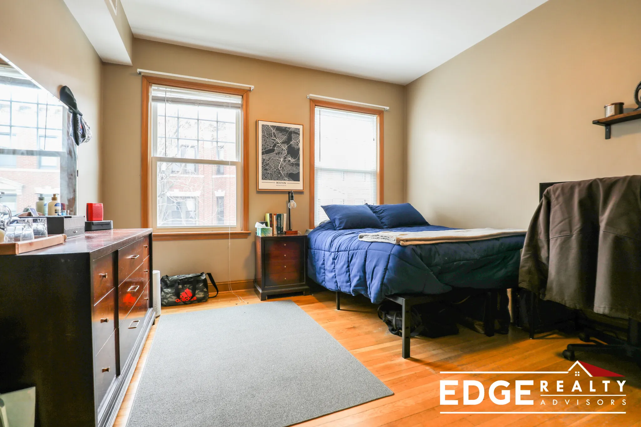 4 bed, 2 bath apartment for rent at 143 Sutherland Rd Unit 2, Brighton — photo 5 of 12