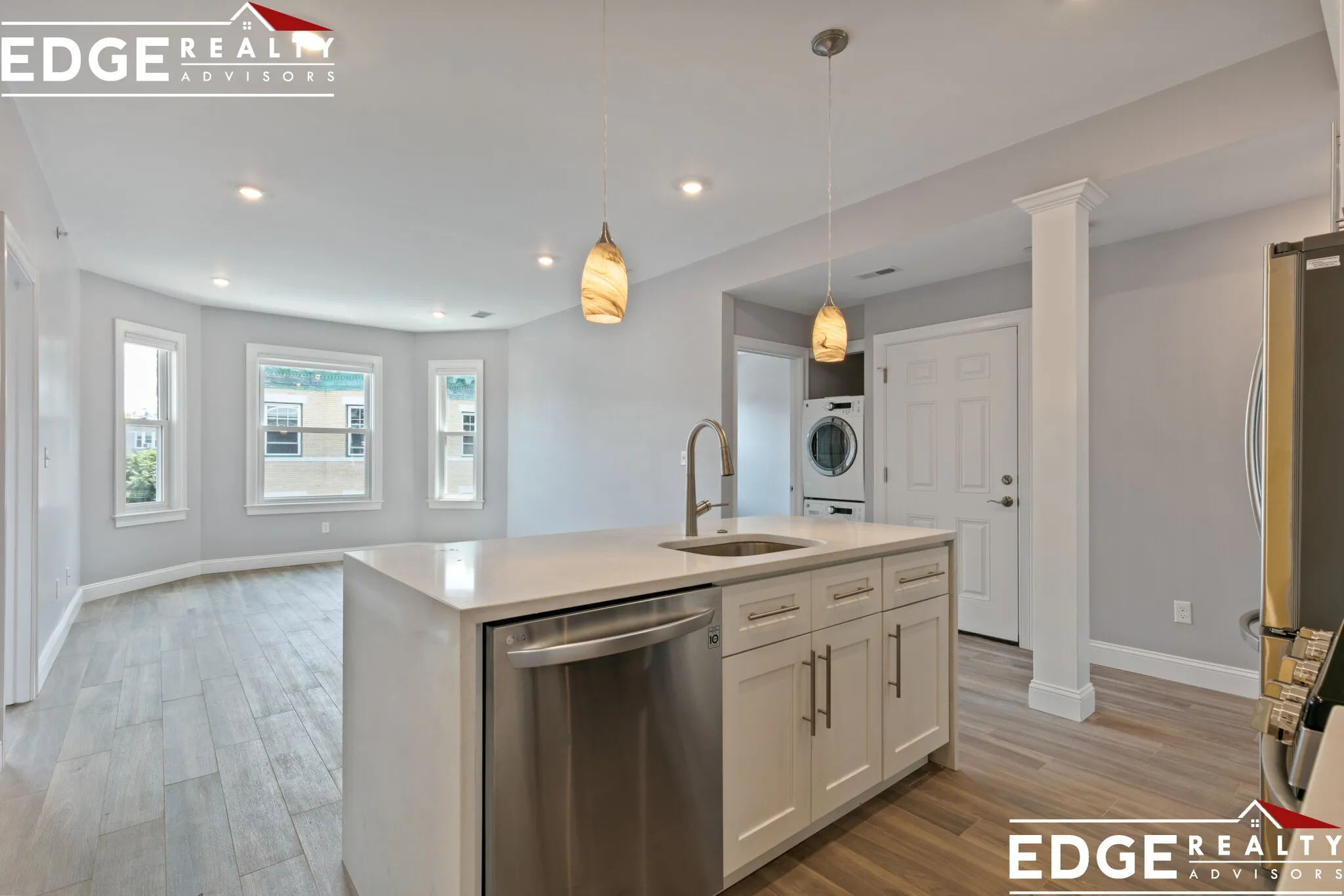 5 bed, 2 bath apartment for rent at 143 Sutherland Rd Unit 3, Brighton — photo 2 of 18