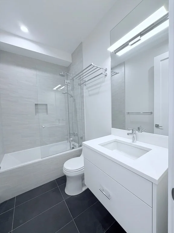 2 bed, 2 bath apartment for rent at 143 Warren Ave Unit 2, South End — photo 19 of 22