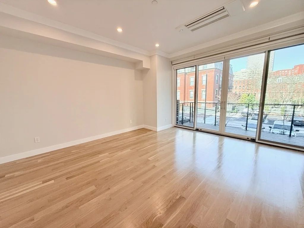 2 bed, 2 bath apartment for rent at 143 Warren Ave Unit 2, South End — photo 9 of 22