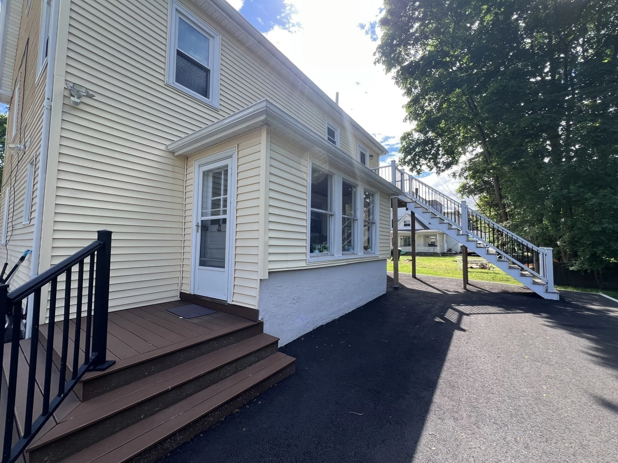 2 bed, 1 bath apartment for rent at 143 Washington Unit 2, Woburn — photo 11 of 12
