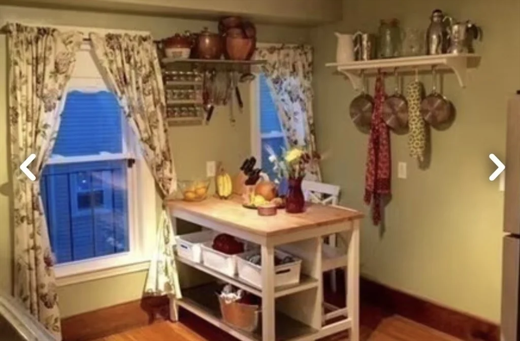 3 bed, 2 bath apartment for rent at 143 West 8th St Unit 3, South Boston — photo 10 of 20