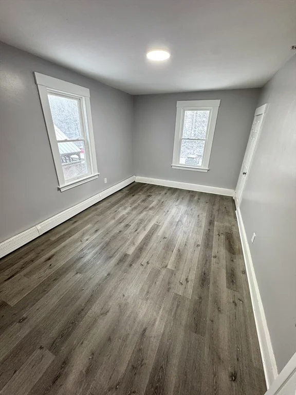 3 bed, 1 bath apartment for rent at 143 Westminster Unit 2L, Fitchburg — photo 8 of 16