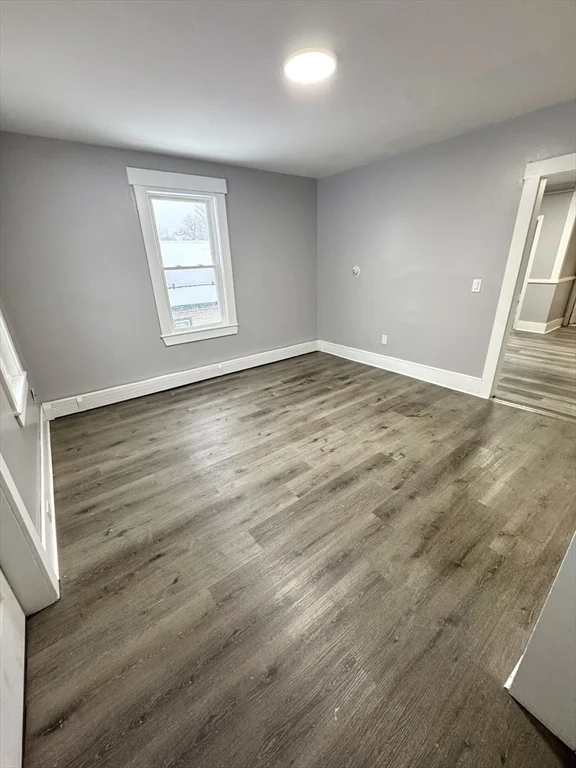 3 bed, 1 bath apartment for rent at 143 Westminster Unit 2L, Fitchburg — photo 12 of 16