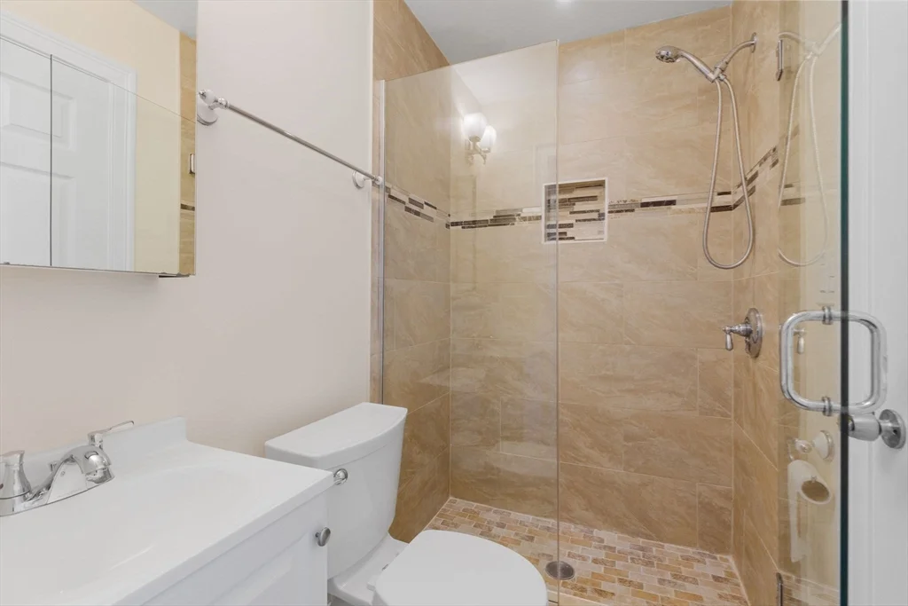2 bed, 2 bath apartment for rent at 143 Williams St Unit 3, Jamaica Plain — photo 12 of 18