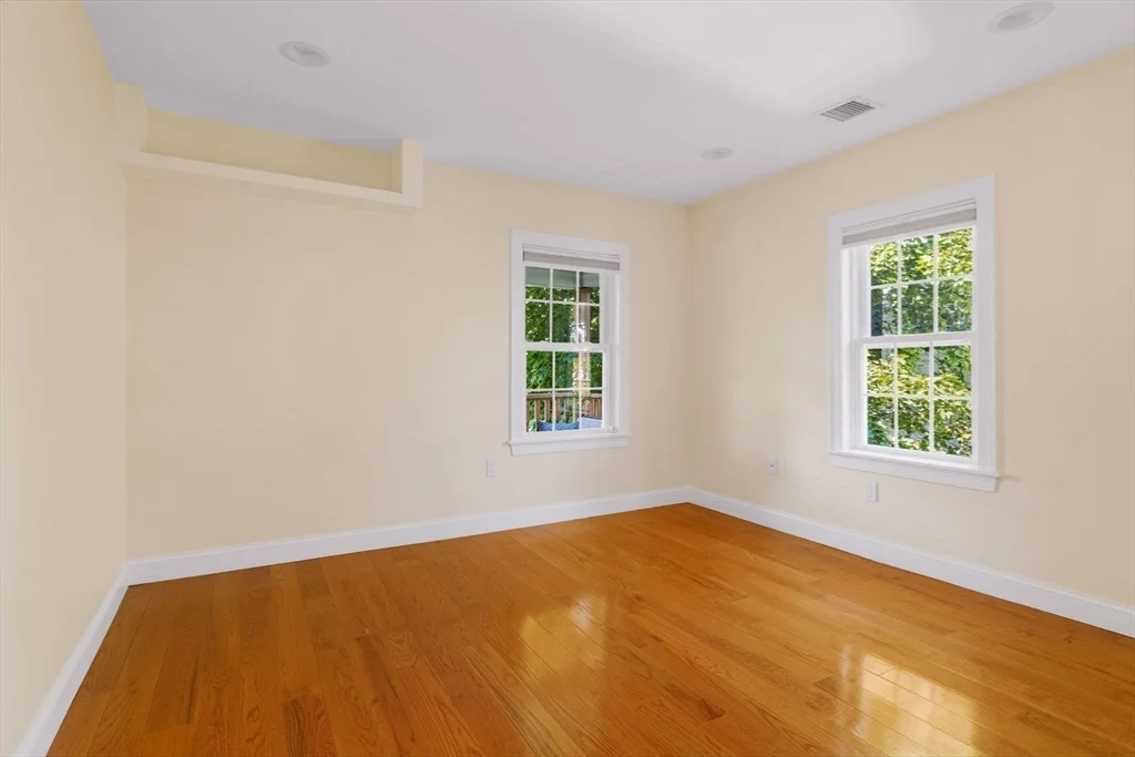 2 bed, 2 bath apartment for rent at 143 Williams St Unit 3, Jamaica Plain — photo 9 of 18