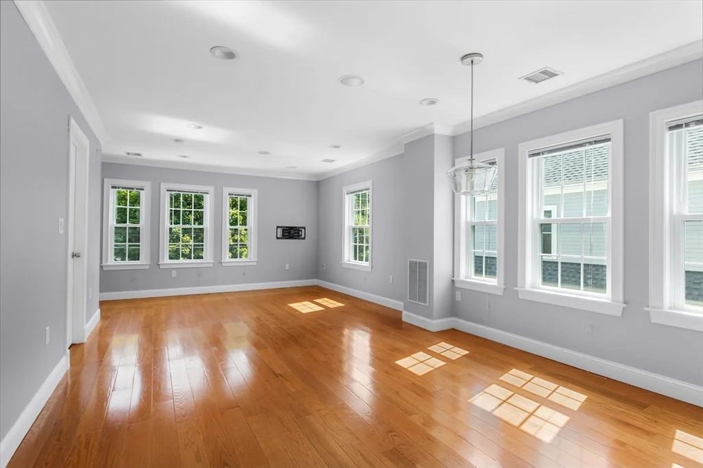 2 bed, 2 bath apartment for rent at 143 Williams St Unit 3, Jamaica Plain