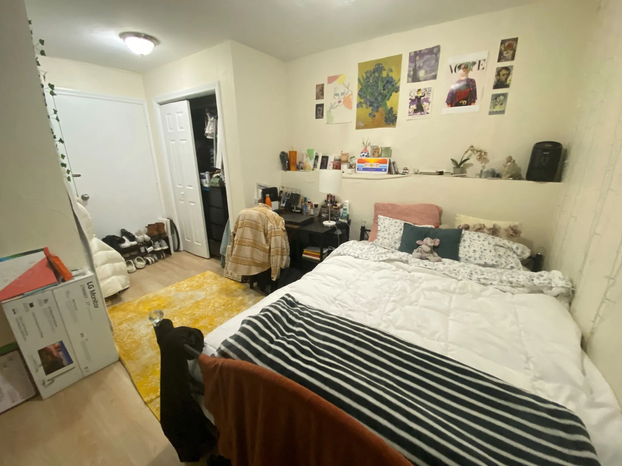 4 bed, 2 bath apartment for rent at 1430 Tremont St Unit B4, Mission Hill — photo 6 of 10