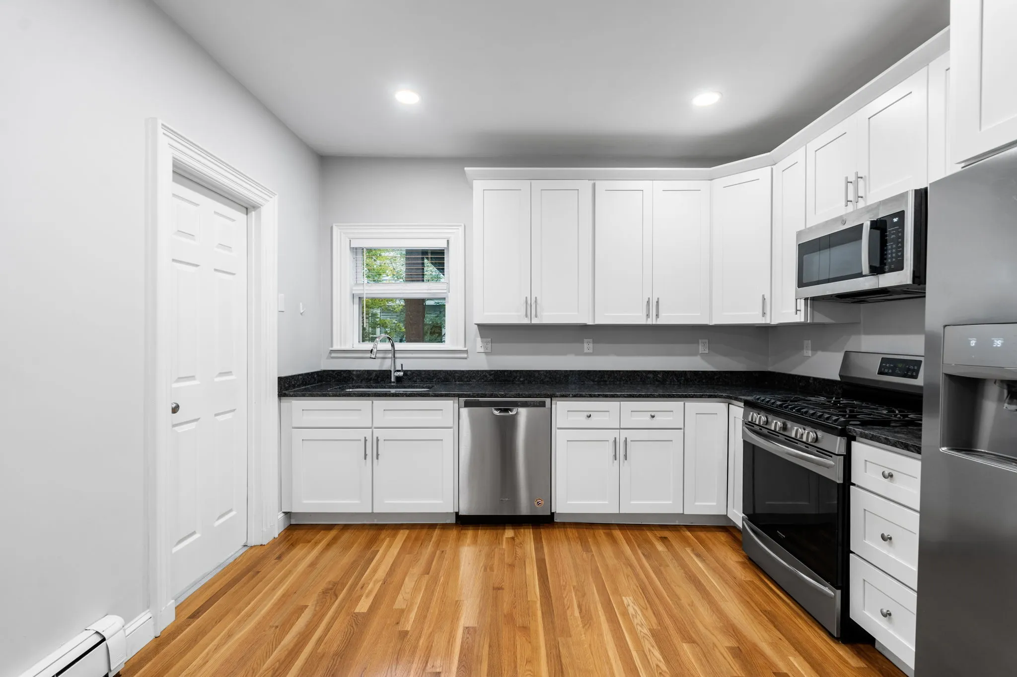 4 bed, 2 bath apartment for rent at 1433 Cambridge St Unit 1, Ward Two — photo 37 of 53