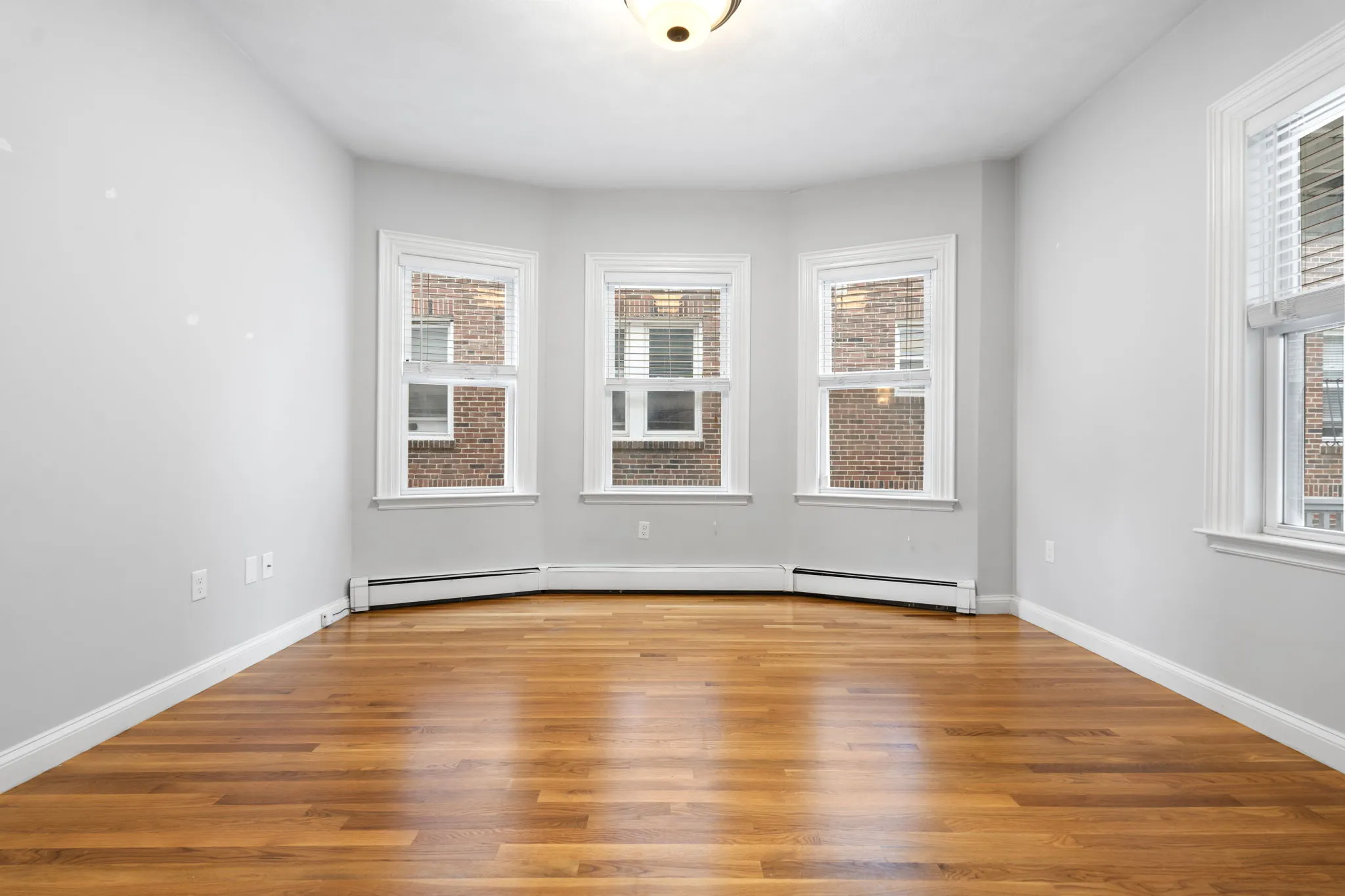 4 bed, 2 bath apartment for rent at 1433 Cambridge St Unit 1, Ward Two — photo 5 of 53
