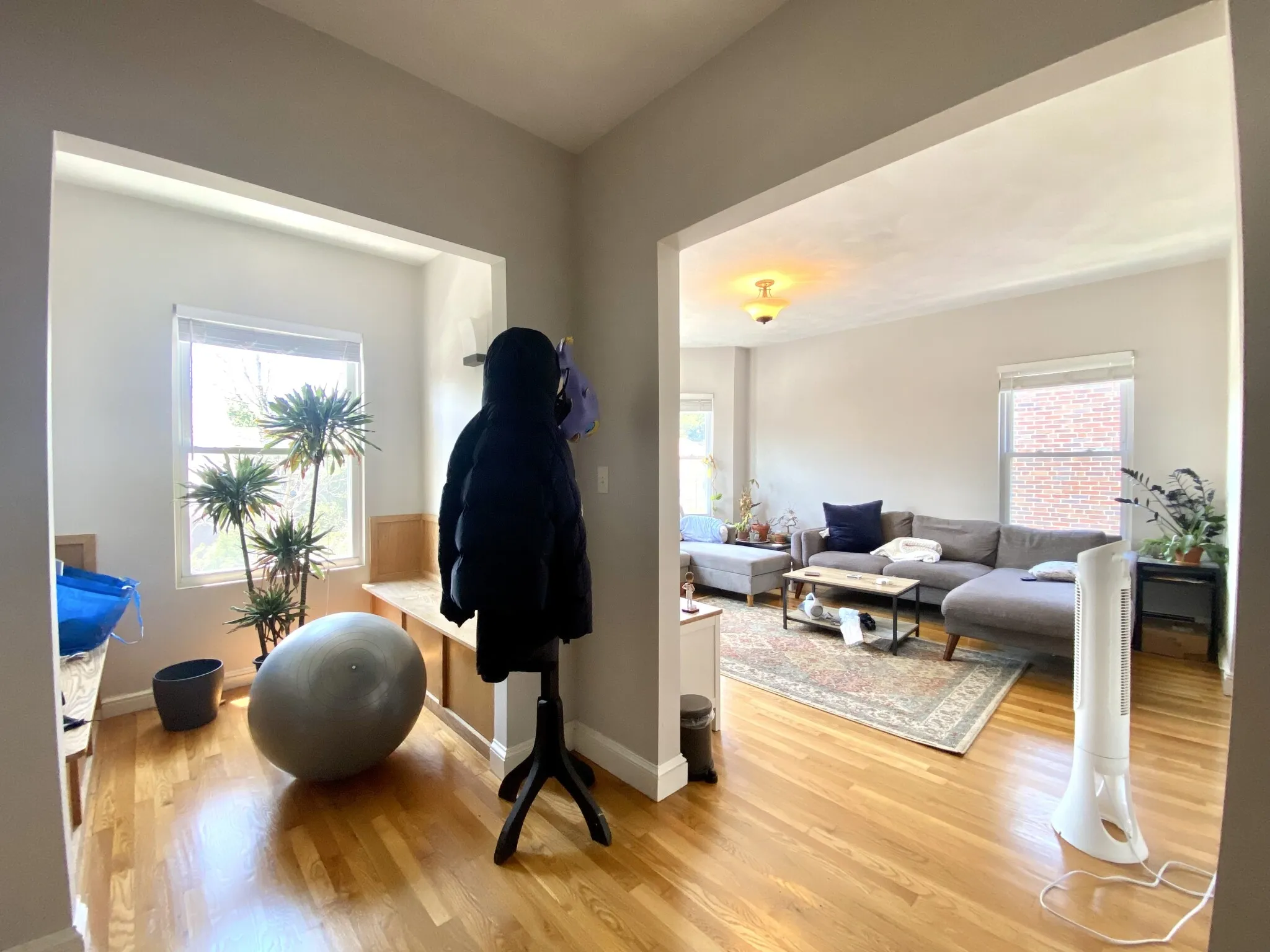 4 bed, 2 bath apartment for rent at 1433 Cambridge St Unit 2, Ward Two — photo 5 of 18