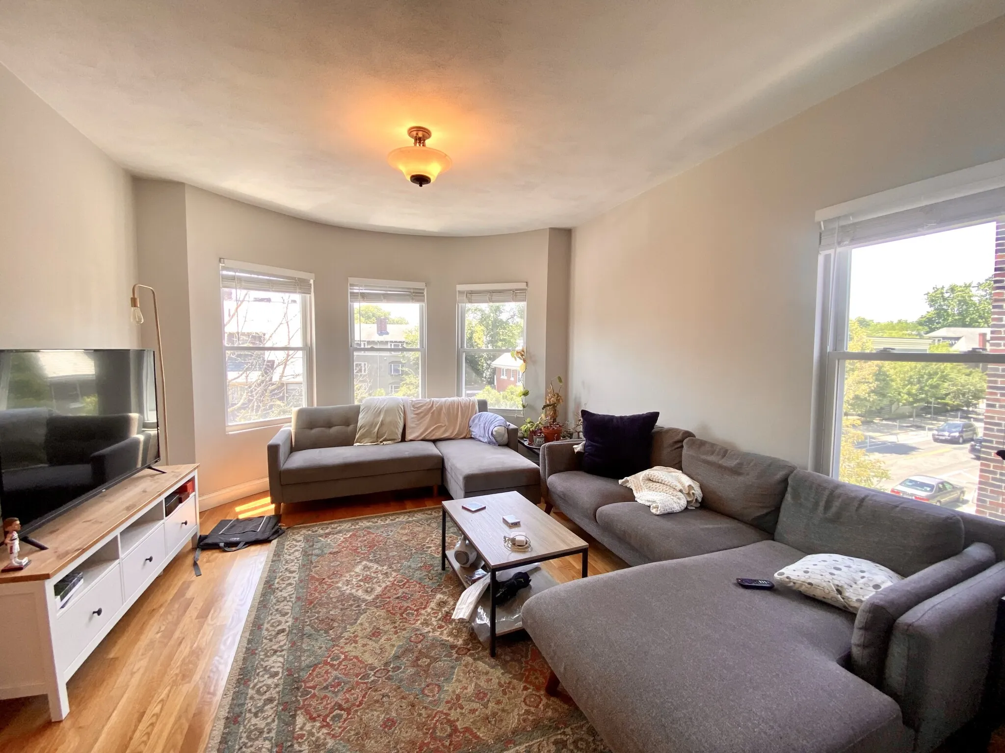 4 bed, 2 bath apartment for rent at 1433 Cambridge St Unit 2, Ward Two — photo 14 of 18