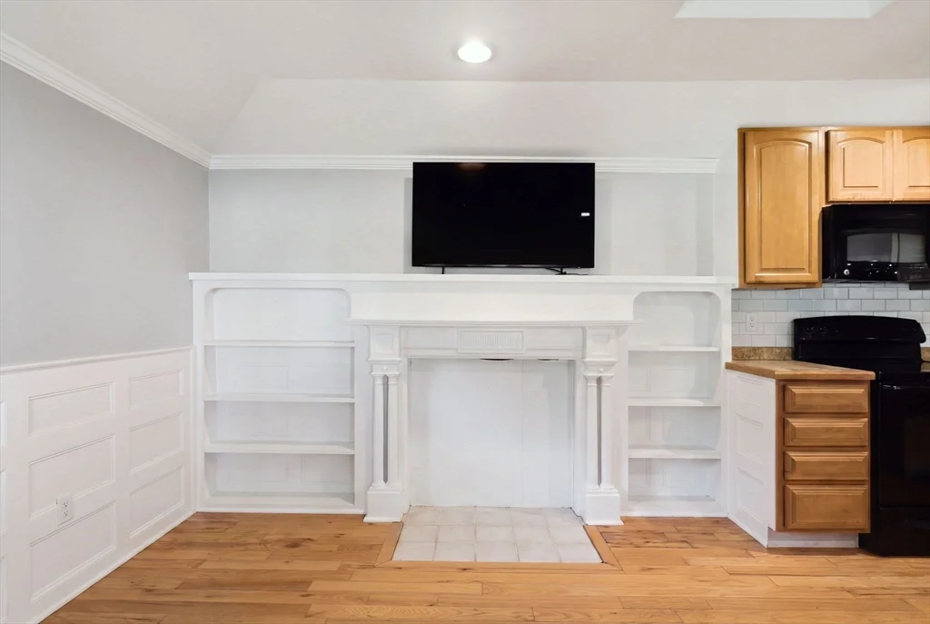 1 bed, 1 bath apartment for rent at 1433 Massachusetts Ave Unit A, Lexington — photo 6 of 21