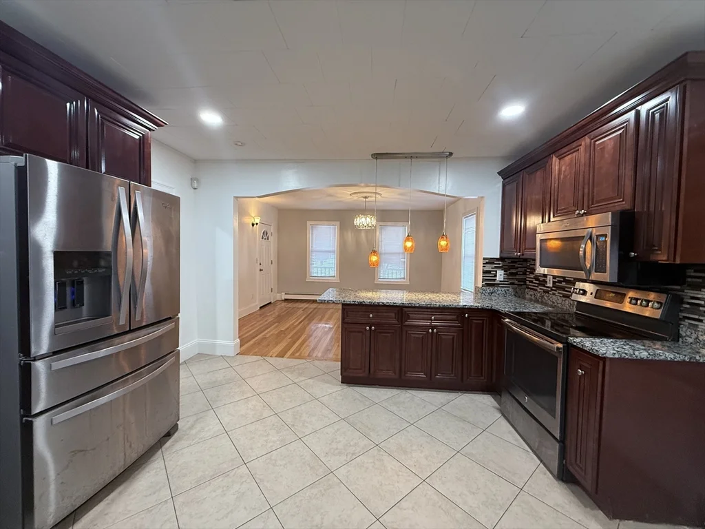 1 bed, 1 bath apartment for rent at 1433 River St Unit 1, Hyde Park — photo 1 of 7