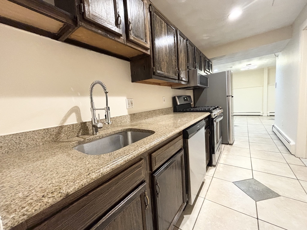 2 bed, 2 bath apartment for rent at 1436 Columbia Rd Unit 0, South Boston — photo 3 of 31
