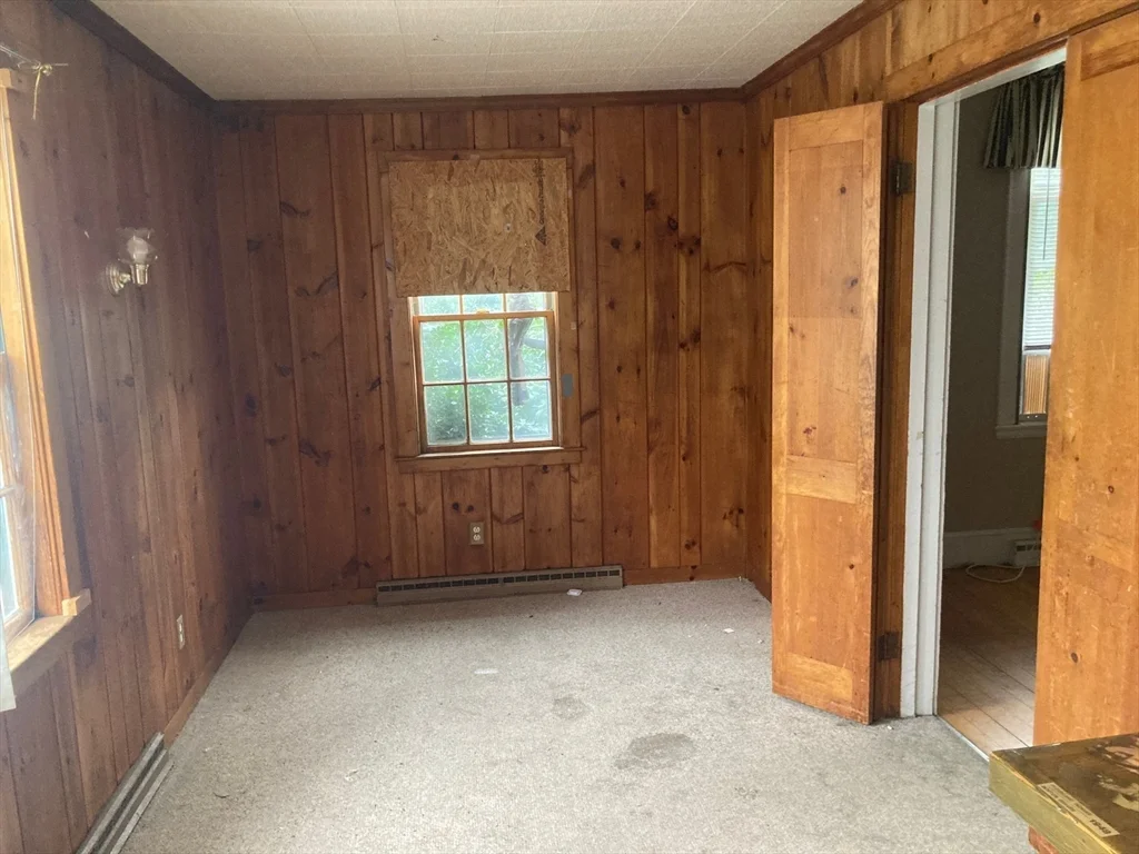 3 bed, 2 bath apartment for rent at 1437 Great Plain Ave Unit 1, Needham — photo 8 of 22