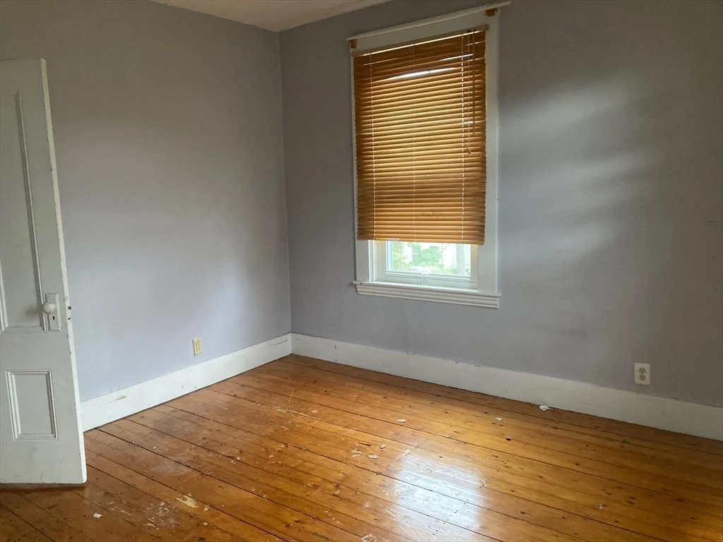 3 bed, 2 bath apartment for rent at 1437 Great Plain Ave Unit 1, Needham — photo 11 of 22